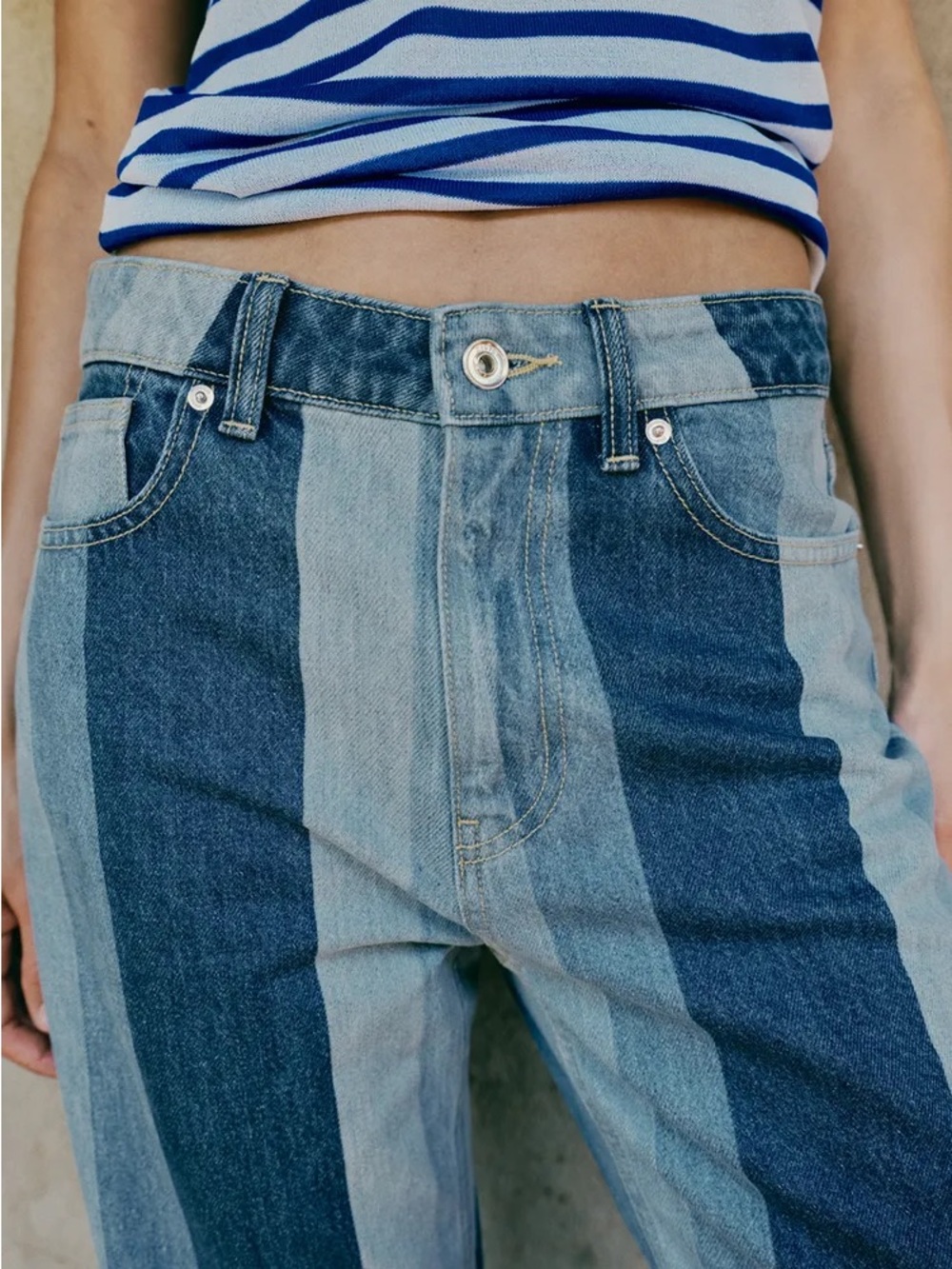 Zara Mid Rise Straight - Picture 8 of 11